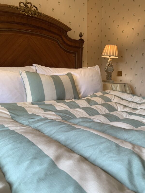 Flo's Eiderdowns Wide Stripe Soda / Duck Egg Blue